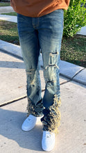 Load image into Gallery viewer, Crucial Supa Stacked Jeans