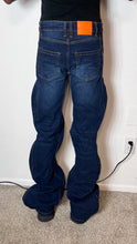 Load image into Gallery viewer, Wavy Denim Stacked Jeans
